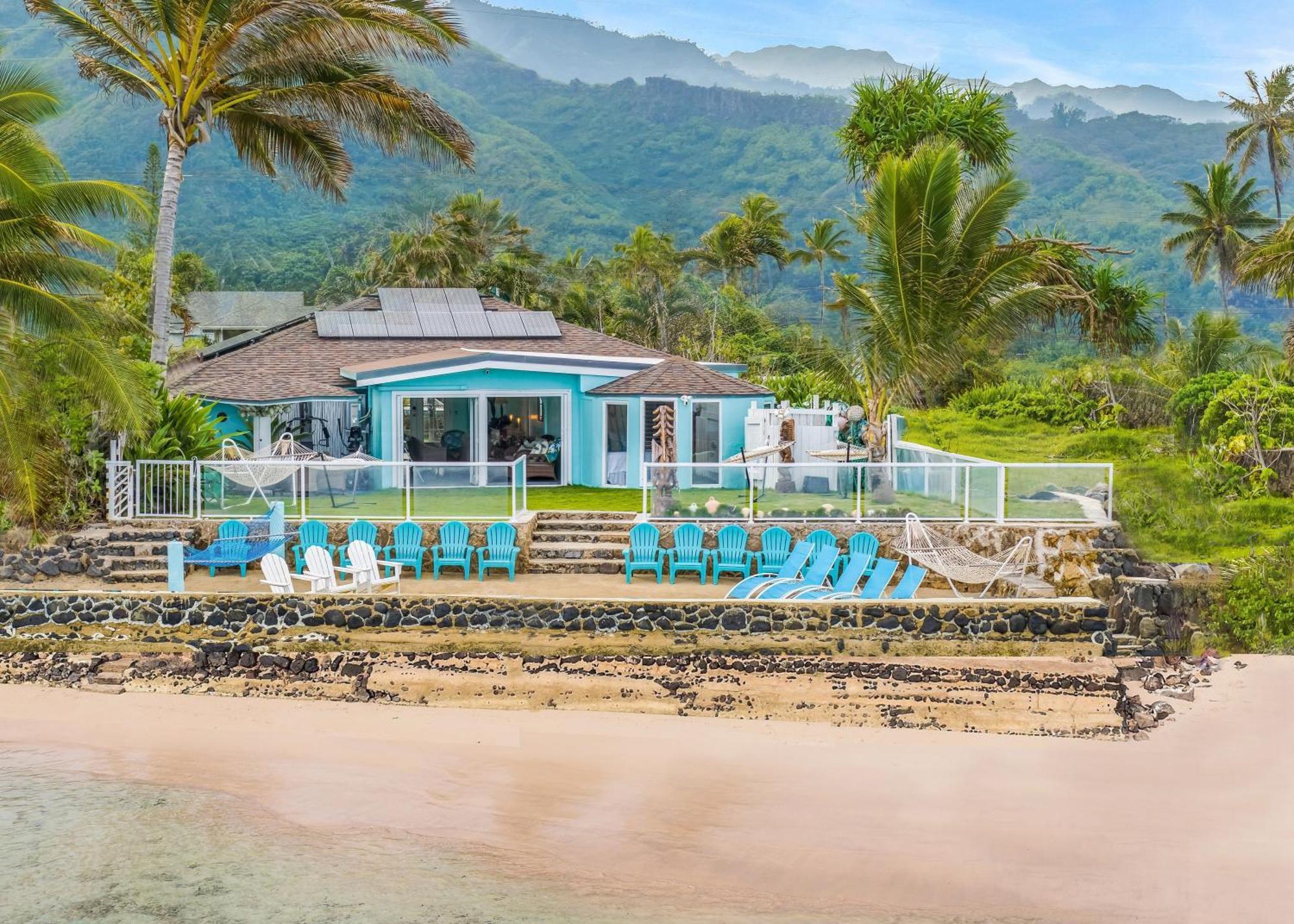 Corner Luxury Ethereal Hawaii Beachfront Estate For Monthly Rental With Private Beach & 3 Beachfront Jacuzzis & Snorkeling Reef & Jurassic Park Film Site Punaluu Esterno foto